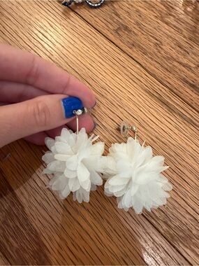 White Floral Pom Pom Dangle Earrings